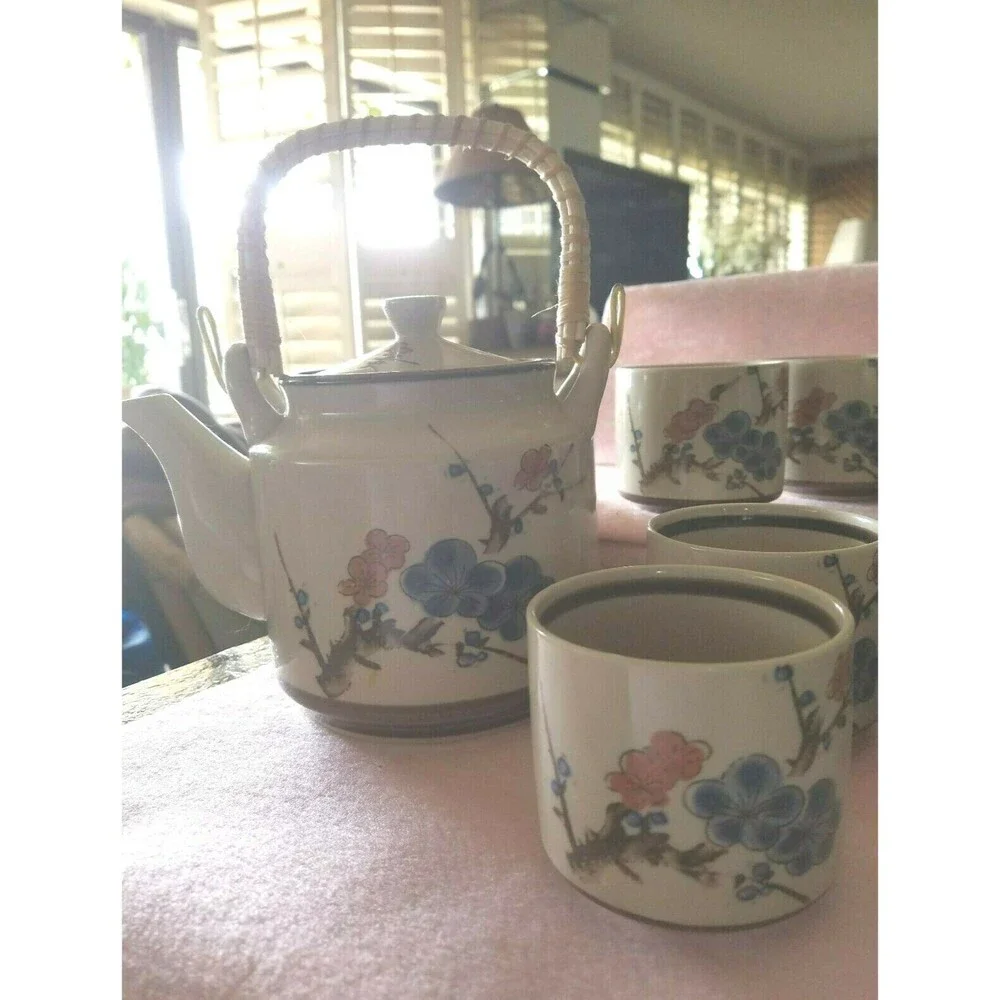 Vintage Pottery Stoneware Japanese Tea set, flower design in cobalt blue 8 piece